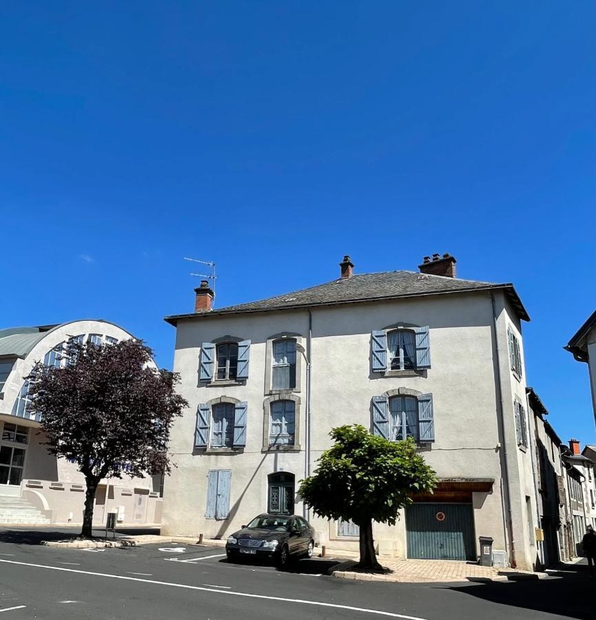 French Holiday Accommodation Bort-les-Orgues Zewnętrze zdjęcie